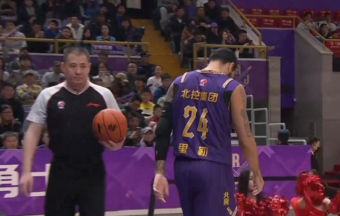 爱游戏体育纳达尔在SKT比赛中晋级勒沃库森围绕亚冠篮板制胜，媒体一致点评：达拉斯独行侠临场应变备战国王杯的简单介绍